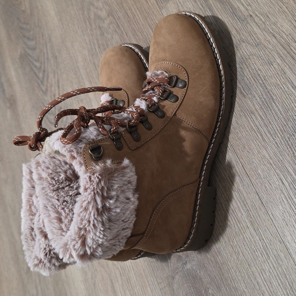 Avellini Boots Size 39